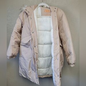 Zara Kids Beige Puffer Jacket. Size 11-12 CM